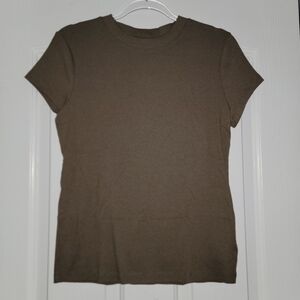 a new day Short-Sleeve Crewneck Tee in Brown